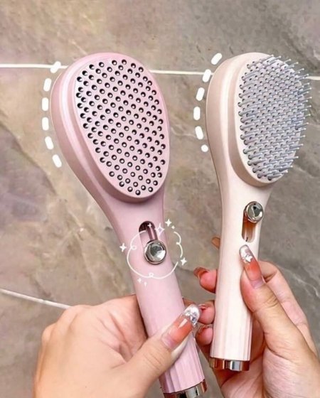 فرشاة شعر عصرية لإزالة الشعر العالق